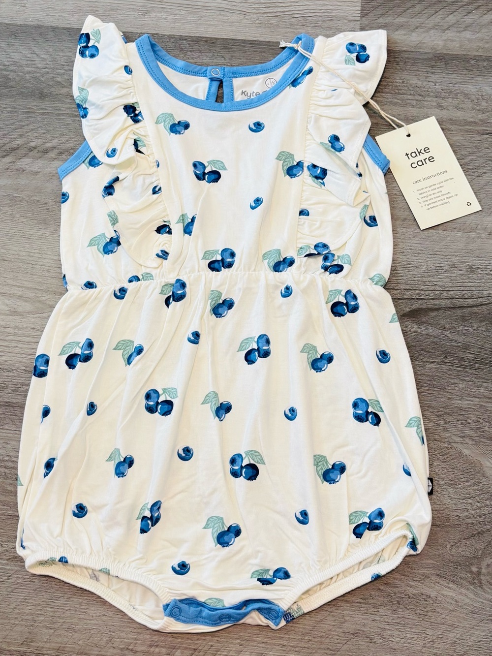 NEW Kyte BABY Toddler Cream Romper with Blueberry Print and Blue Trim Outfit